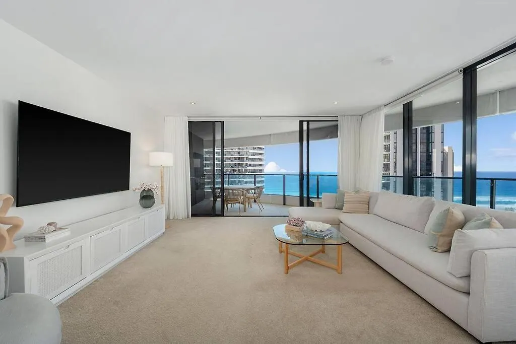 Oracle - Best In Broadbeach Gold Coast